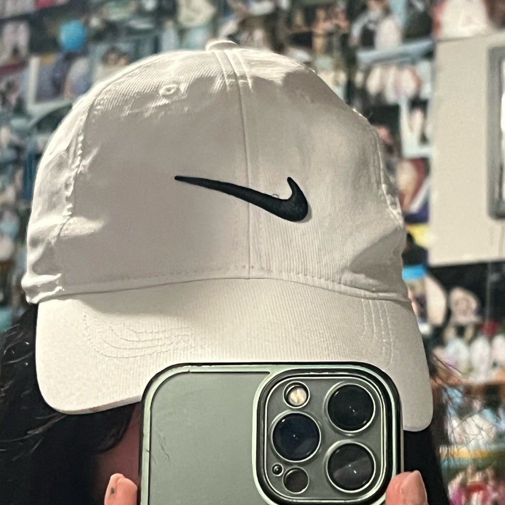 nike white hat